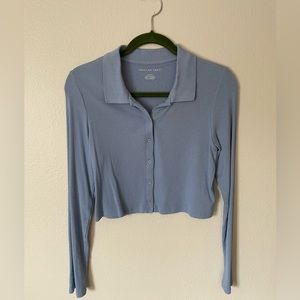 American Eagle Cropped Long-Sleeve Top in Light Blue